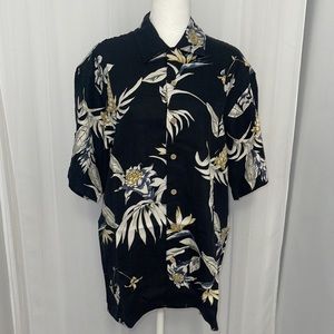 NEW WITH TAG. Mens 100% Silk KulaKula Hawaiian Shirt. Size Small